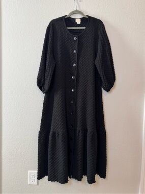 Zadie B’s Black Hannah Textured Maxi Dress Button Front Ruffle Hem Size 2X